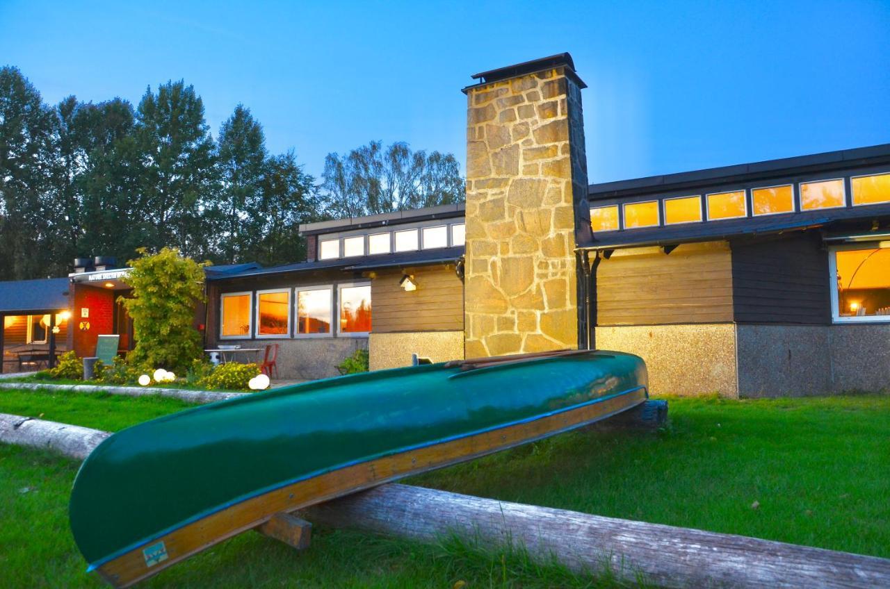 Nature Shelter Hotel Asljunga Экстерьер фото