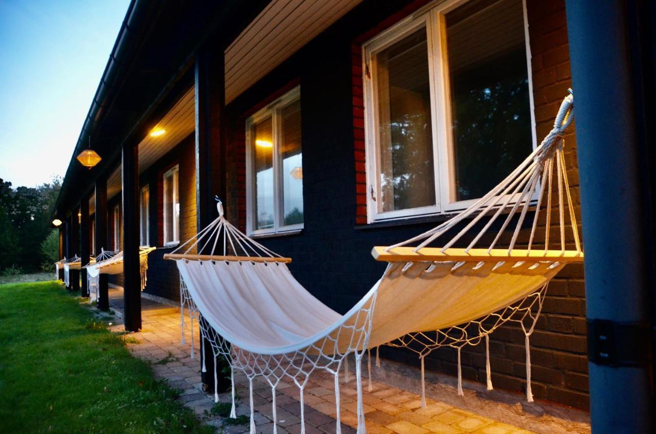 Nature Shelter Hotel Asljunga Экстерьер фото