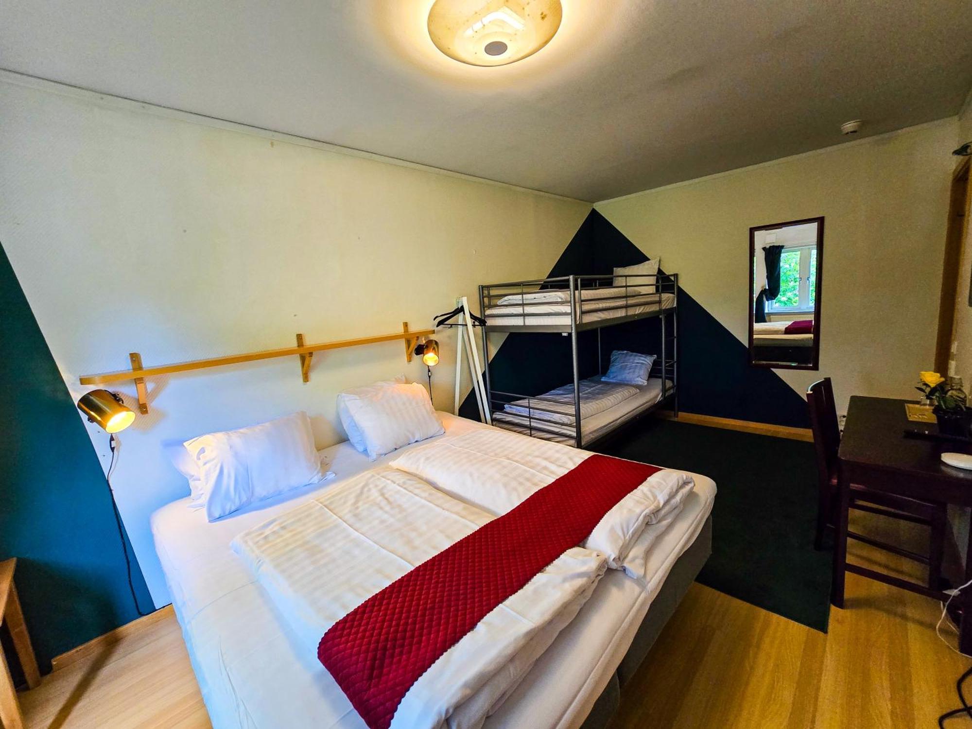 Nature Shelter Hotel Asljunga Экстерьер фото