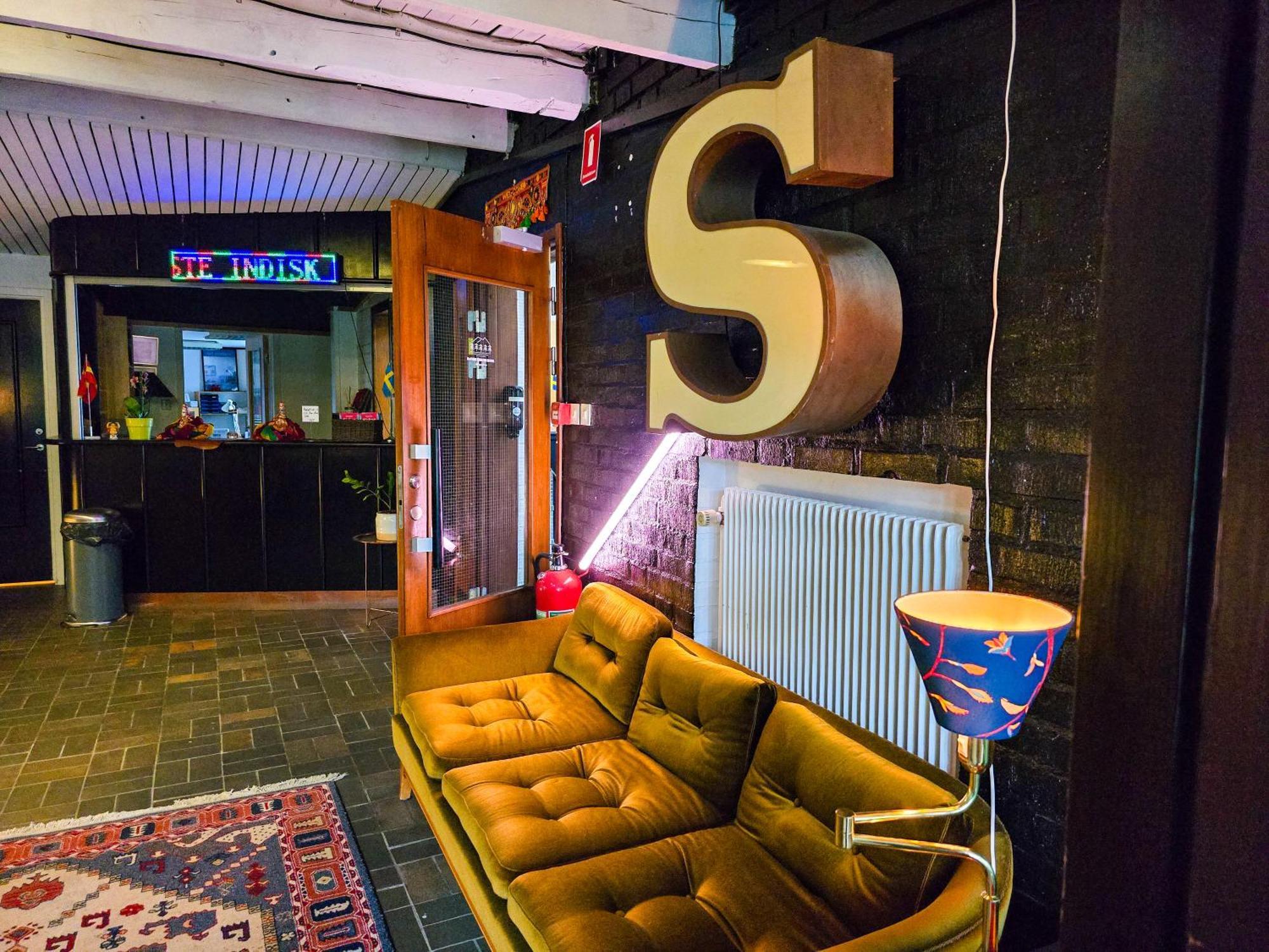 Nature Shelter Hotel Asljunga Экстерьер фото